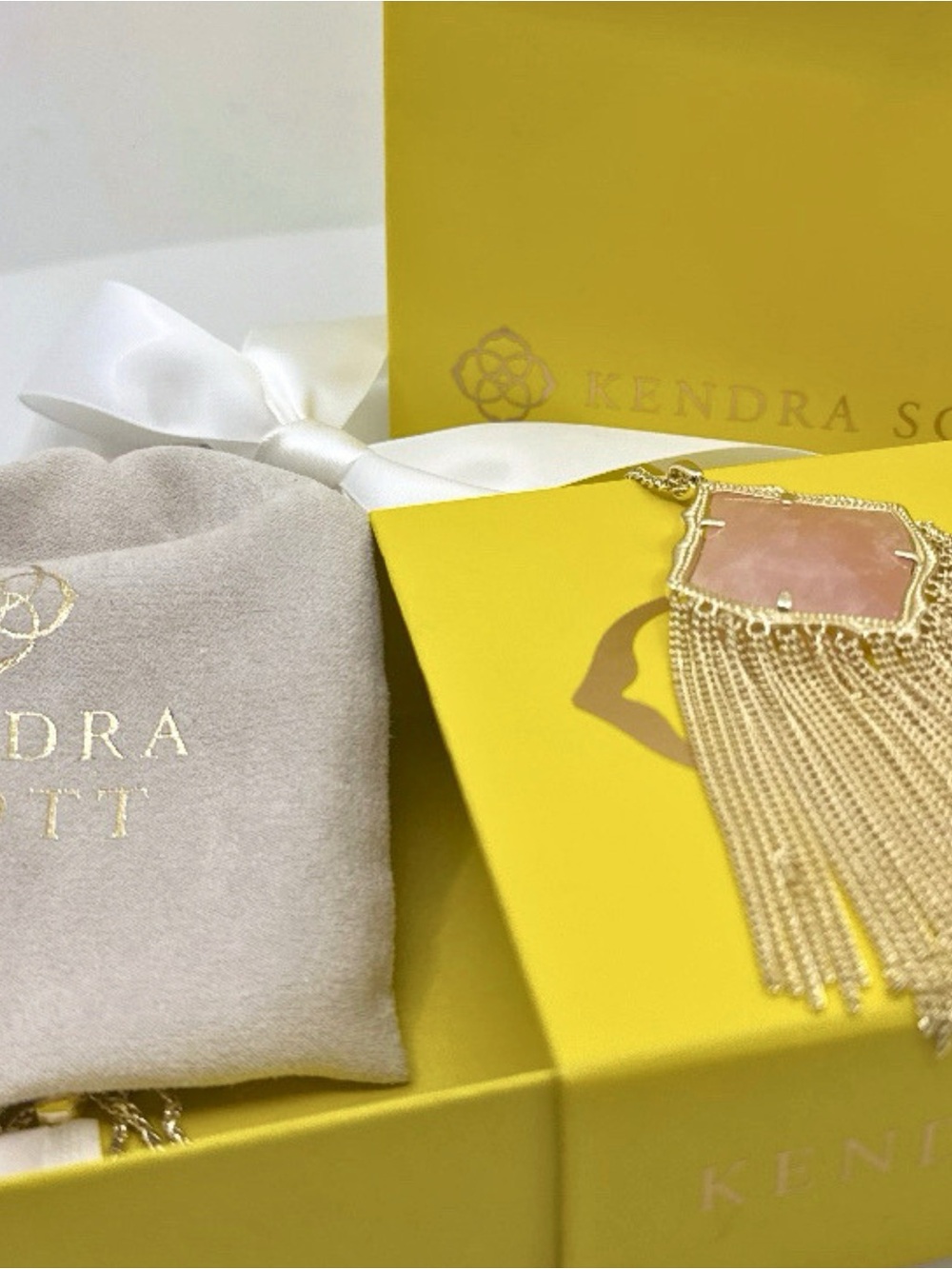 Kendra Scott Kingston Gold Long Pendant Necklace Pink Rose Quartz Gift Set - Picture 5 of 10